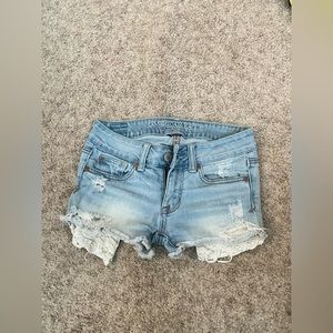American Eagle Outfitters light washed blue Jean shorts